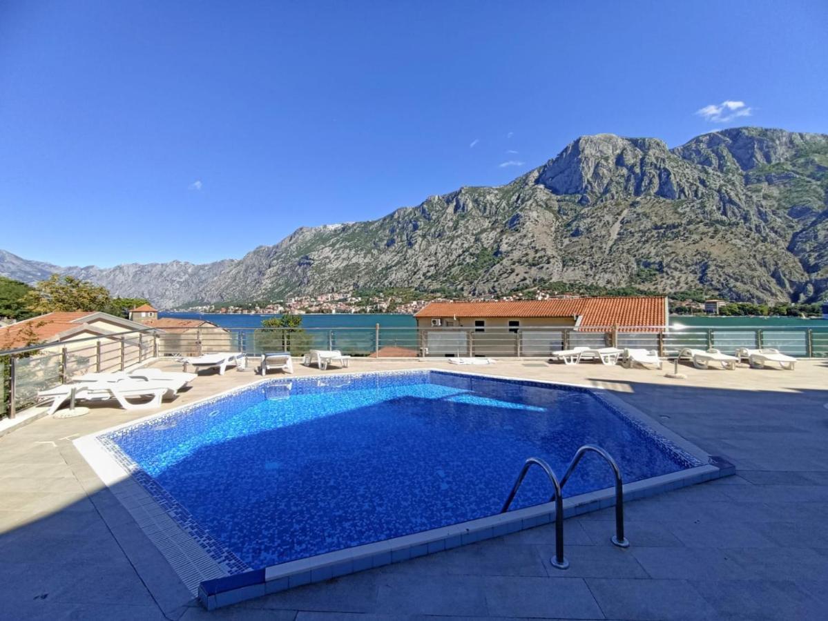 Apartment Kotor Luaran gambar
