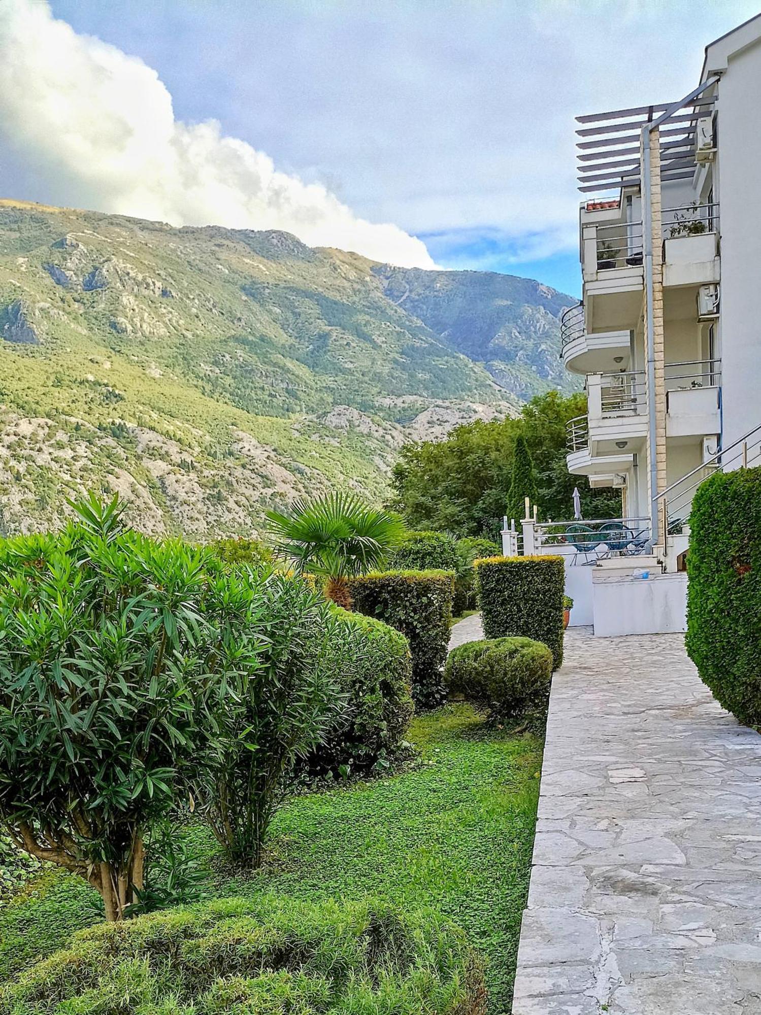 Apartment Kotor Luaran gambar